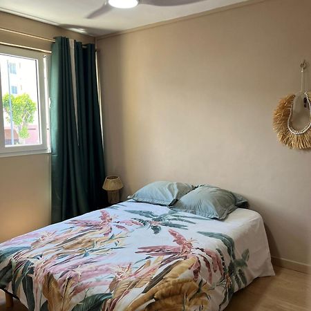 Apartament Lana Saint-Denis Zewnętrze zdjęcie